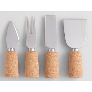 ⭐️2/$20 NWT World Market Stainless Steel & Cork Cheese Knives